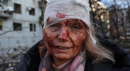 Kiev dit 8 personnes tuées ; Moscou déclare ne pas cibler les villes ukrainiennes