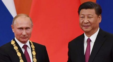 Après des discussions entre des responsables américains et chinois, Washington a déclaré que Pékin ferait face à des “conséquences” s’il soutenait Moscou.
