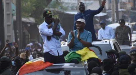 En caravane à Matam : Barth’ et Sonko pilonnent le Farba